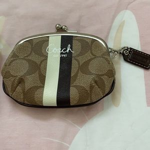 coach large coin bag / card holder